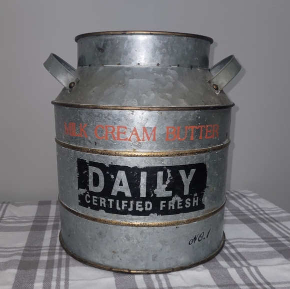 Other - Farmhouse Milk Cream Butter Galvanized Tin Milk Bucket